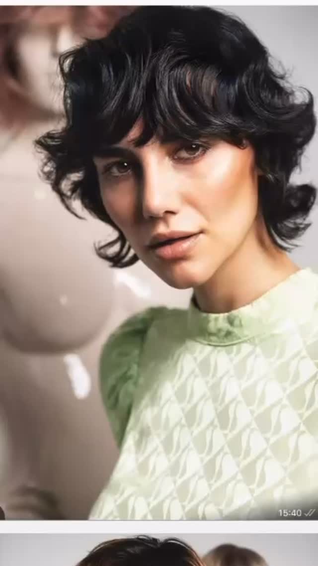 Wir freuen uns riesig! 🤍✂️
Am 1. März geht es für uns auf eine Pivot Point Schulung zum Thema Trendhaarschnitte – und das mit niemand Geringerem als Jens Hagenmüller, einem echten Top-Akteur der Branche.

Neue Impulse, frische Techniken und ganz viel Inspiration – wir können es kaum erwarten, das Gelernte mitzubringen und in unsere tägliche Arbeit einfließen zu lassen. Stay tuned ✨

#homeofhairbremen #pivotpoint #friseurarsten #education